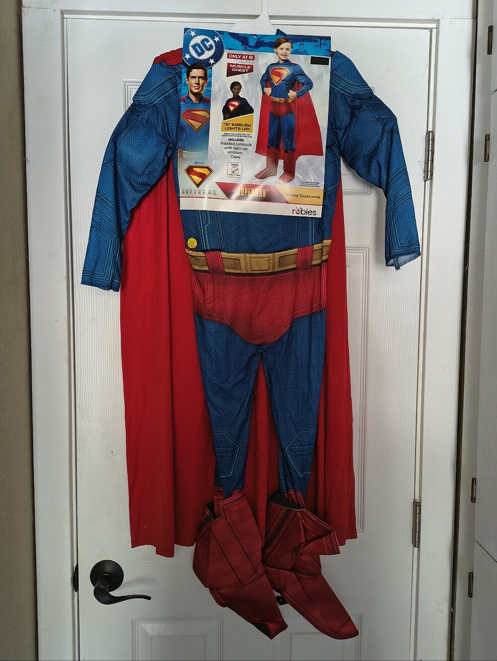Superman Kids Costume with Cape Light Up Emblem Size Small